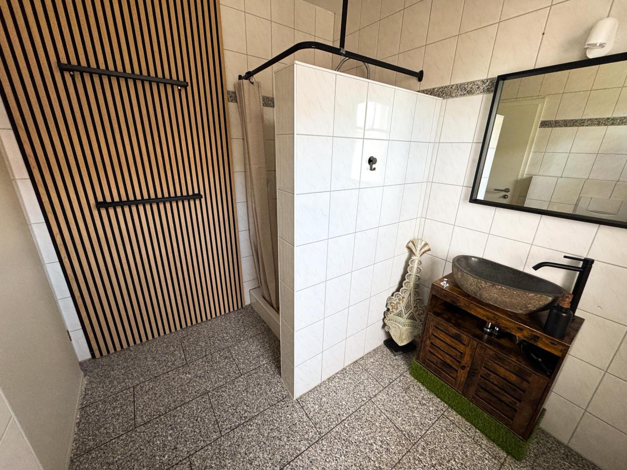 Moderne Stadtwohnung In Zentrumsnaher Lage Paderborn Extérieur photo